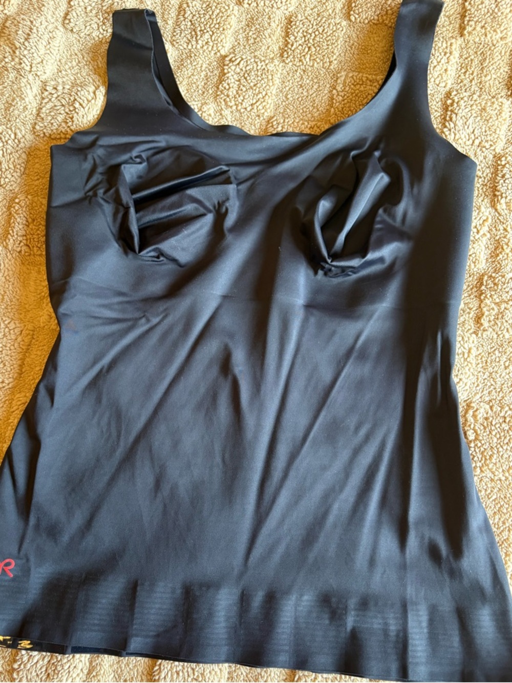 Ruby Ribbon Black cami